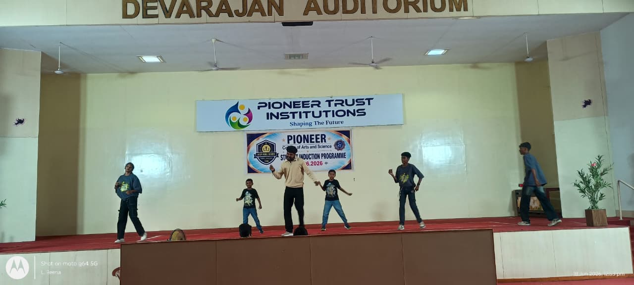 DANCE BEAT Enthralls Students on Day 2 of Student Induction Programme